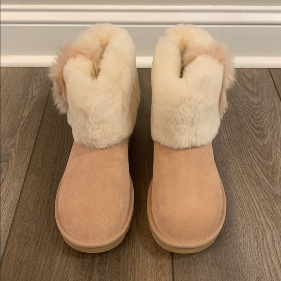 NEW IN BOX UGG Mini Whisp Boot 9 - Picture 4 of 8